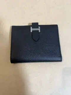 正規品、未使用に近い　エルメス　折り財布のサムネイル