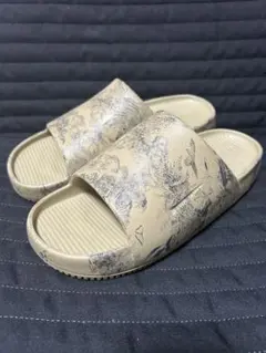 NIKE サンダル　カーム　 ボタニカル柄 ベージュ　箱ありのサムネイル