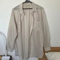 ベージュシャツ シースルーのサムネイル