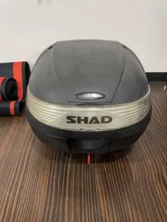 15.SHAD トップケース 本体 ベースプレート付き、 - メルカリ