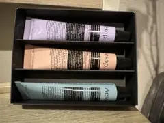 Aesop ヘルピング ハンズ ハンドクリーム　イソップ