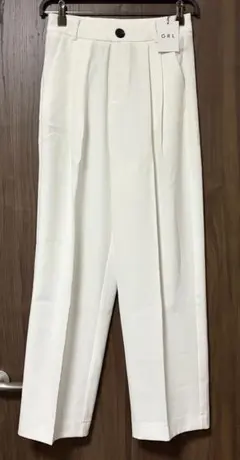 《新品》GRL グレイル　ベーシックストレートパンツ カジュアル　◾️0062