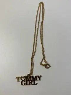 tommy girl ロゴネックレス　オシャレ