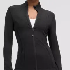 【未使用に近い】lululemon Define ジャケット Nulu Mのサムネイル