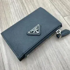 2025年最新】プラダサフィアーノルクスの人気アイテム - メルカリ