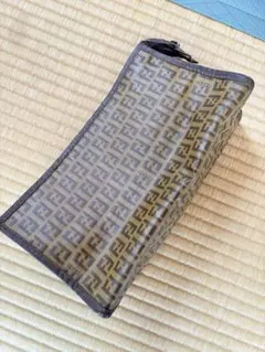 FENDI ヴィンテージポーチのサムネイル