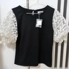 【タグ付き】INGNI 袖フラワーシアー半袖ニットトップス　黒