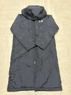 あ様専用。Under Armour ブラック ベンチコート　130