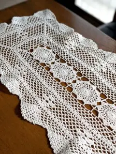 レース編みドイリー