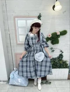 Hauls BIGらぶリボンフリルバッグ | Mercari