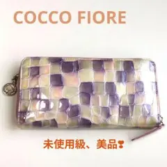 美品✨️ COCCO FIORE コッコフィオーレ　ラウンド　長財布　クロコ調のサムネイル