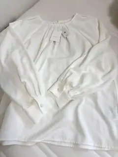 THE SHOP TK ホワイト 長袖ブラウス ギャザー入り