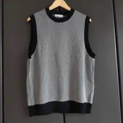 センスオブプレイス ニットベスト ヘンリーボーン 総柄 モノクロ М レイヤード