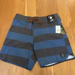 新品 アウターノーン エイペックス ハイブリッド トランクス グレー