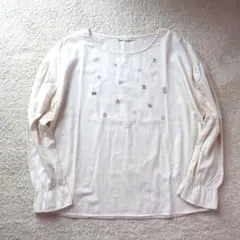 y*i様 north object de petit 長袖シャツ　刺繍　襟なしのサムネイル