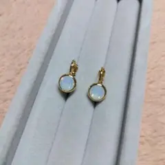 オパール風ストーン　フックタイプピアス