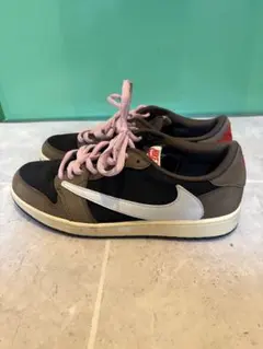 NIKE AIR JORDAN 1 LOW TRAVIS SCOTT