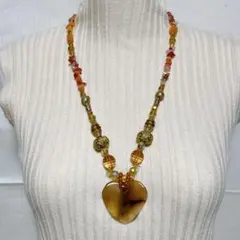 上品ネックレス　さざれ石　ゴールド　ハートトップ　春夏アクセサリー　映えアクセ