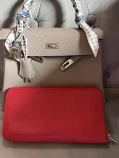 エルメス　HERMES アザップ シルクイン 赤 長財布のサムネイル