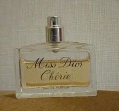 Miss Dior Cherie EDP ミスディオール　シェリー　香水