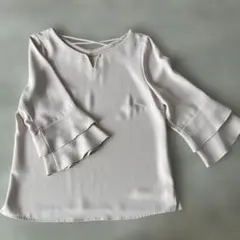 ジャスグリッティー　トップス　ブラウス　ピンクベージュ