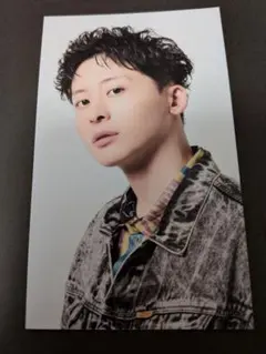 Item thumbnail for item a8ab99d5-3775-4970-9c64-a71399a15143