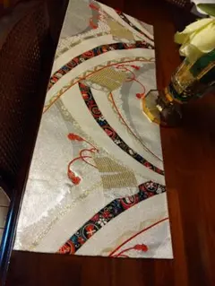 743テーブルランナー 帯　純金箔