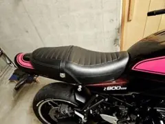 美品　Z900RS純正バイク用シート 黒 Amazon | 2018～2025年 Z900RS ハイシート 純正アクセサリー
