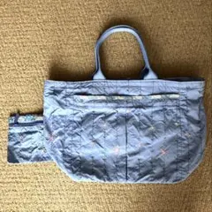 お値下げ　LeSportsac 刺繍花柄 ボストンバッグ　ポーチ付