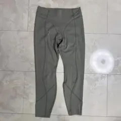 NIOVE グレー ヨガパンツ レギンス　スパッツのサムネイル