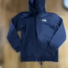 THE NORTH FACE ネイビーパーカー⭐︎140