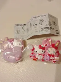 メゾピアノ × ハローキティ　カプセルラバーマスコット　ガチャ　2種類