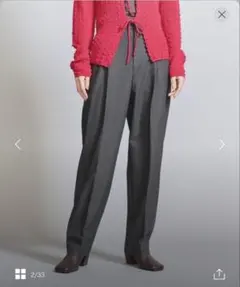 値下げ！！タック テーパード パンツ