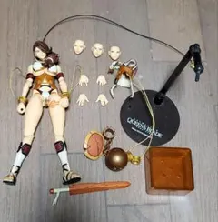 PHANTOM PAIN　リボルテック　ブランウェン Amazon.co.jp: リボルテック クイーンズブレイド 囚われし竜戦士