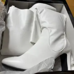 値下げ中！【未使用】ロングブーツ ホワイト レディース