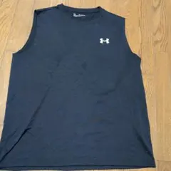 UNDER ARMOUR　タンクトップ　ノースリーブ