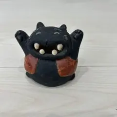 陶器製 招き猫 置物　羽田桂子のサムネイル