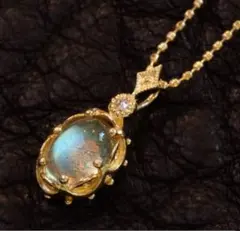 ベーネベーネ コロナラブラドライト ダイヤチャーム　10KPG