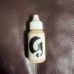 Glossier リキッドファンデーション ナチュラルベージュ ニューヨーク限定 グロッシアー ファンデーション Glossier リキッドファンデーション