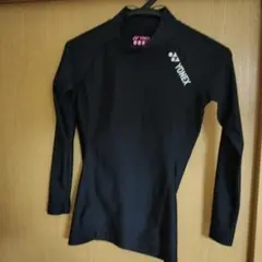 YONEX アンダーシャツ　黒