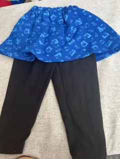 美品　ハローキティ　スカッツ