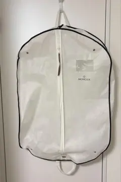 MONCLER ガーメントカバー　バッグ ホワイト