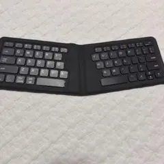 折りたたみ式 ワイヤレスキーボード 本体のサムネイル