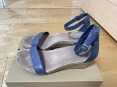 【UGG】ネイビー レザーサンダル 35