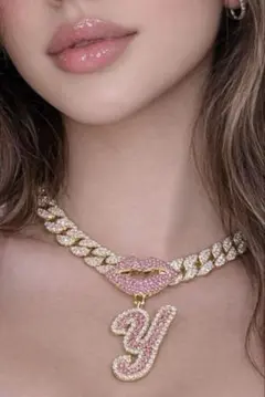 平成ギャルYキラキラリップ×イニシャルネックレス Y2Kアクセサリー