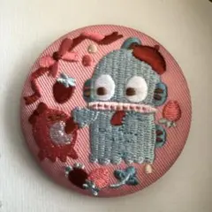 サンリオキャラクターズ　刺繍缶バッジ ハンギョドン　匿名配送