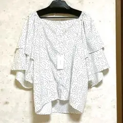タグ付き未使用品 ESTACOT ドット柄ブラウスのサムネイル