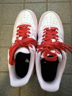 Nike Air Force 1 ピンク/レッド