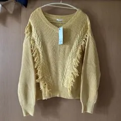 GU タグ付き未使用☆フリンジ付きケーブル編みニットセーター　M