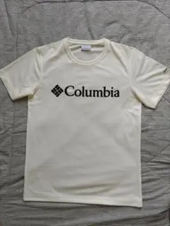 コロンビア columbia ●吸湿速乾　ロゴTシャツ 半袖　美品のサムネイル